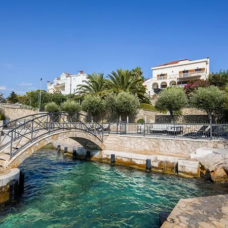 Paradise Heated Pool Near Sea Jacuzzi Sauna Villa