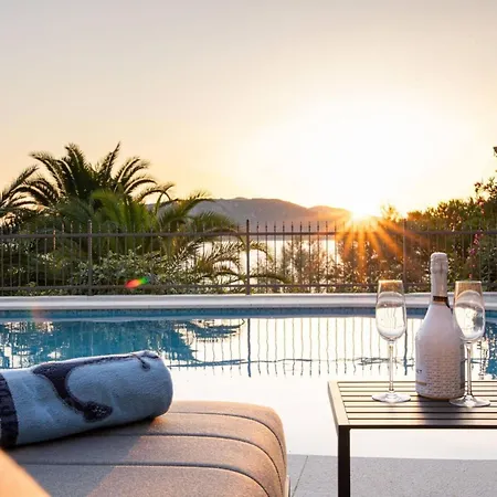 Villa Paradise Heated Pool Near Sea Jacuzzi Sauna